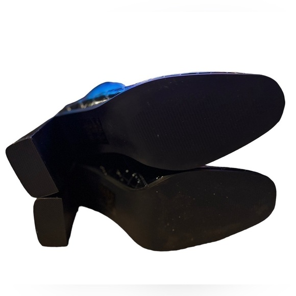 Glamorous Platform Croc Boots - Picture 8 of 9